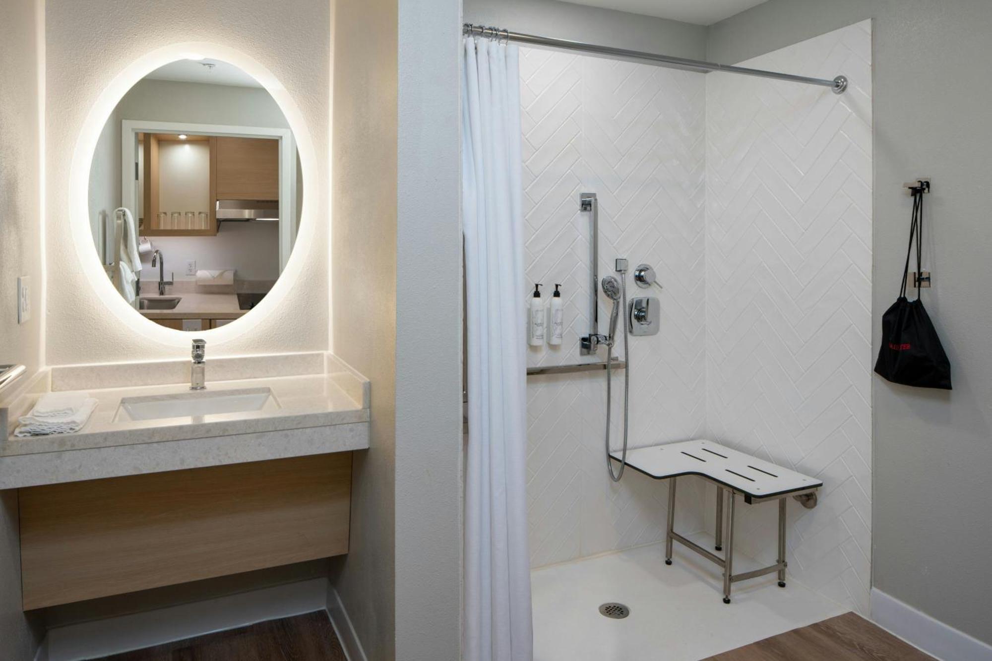 Towneplace Suites By Marriott Memphis Cordova Exterior photo